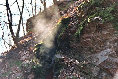 Brennender Berg in Dudweiler. März 2003.